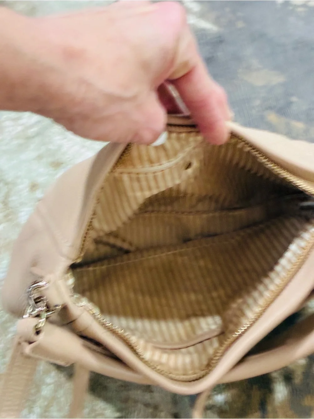 Kate Spade Cobble Hill Little Curtis Beige Pebbled leather Handbag